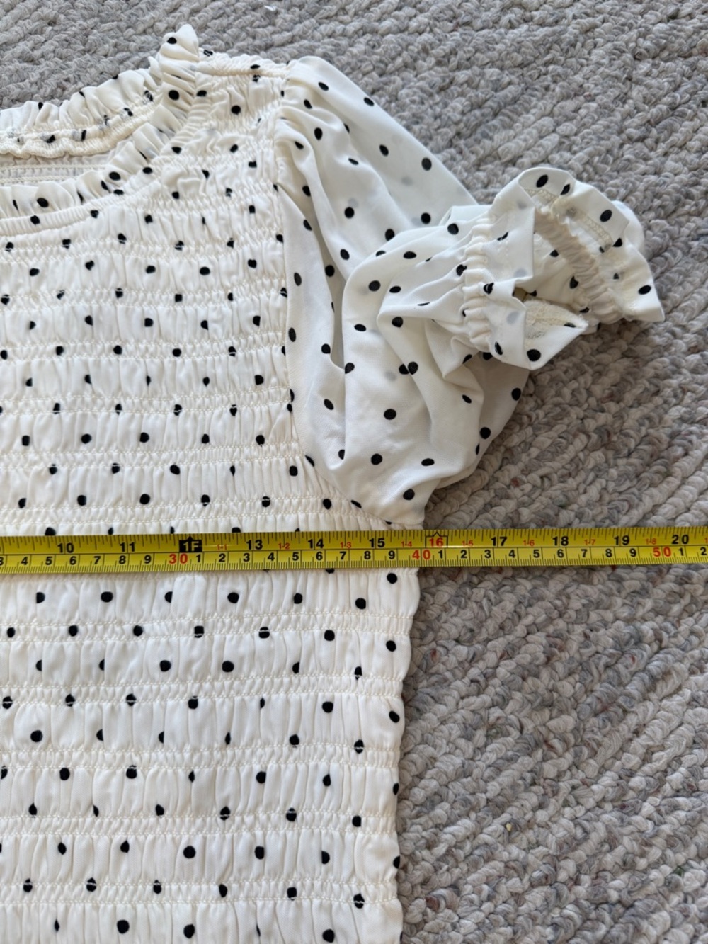 American Eagle Size M Polka Dot Smocked Dress Puff Sleeve Ruffle Hem Cute - Picture 15 of 15